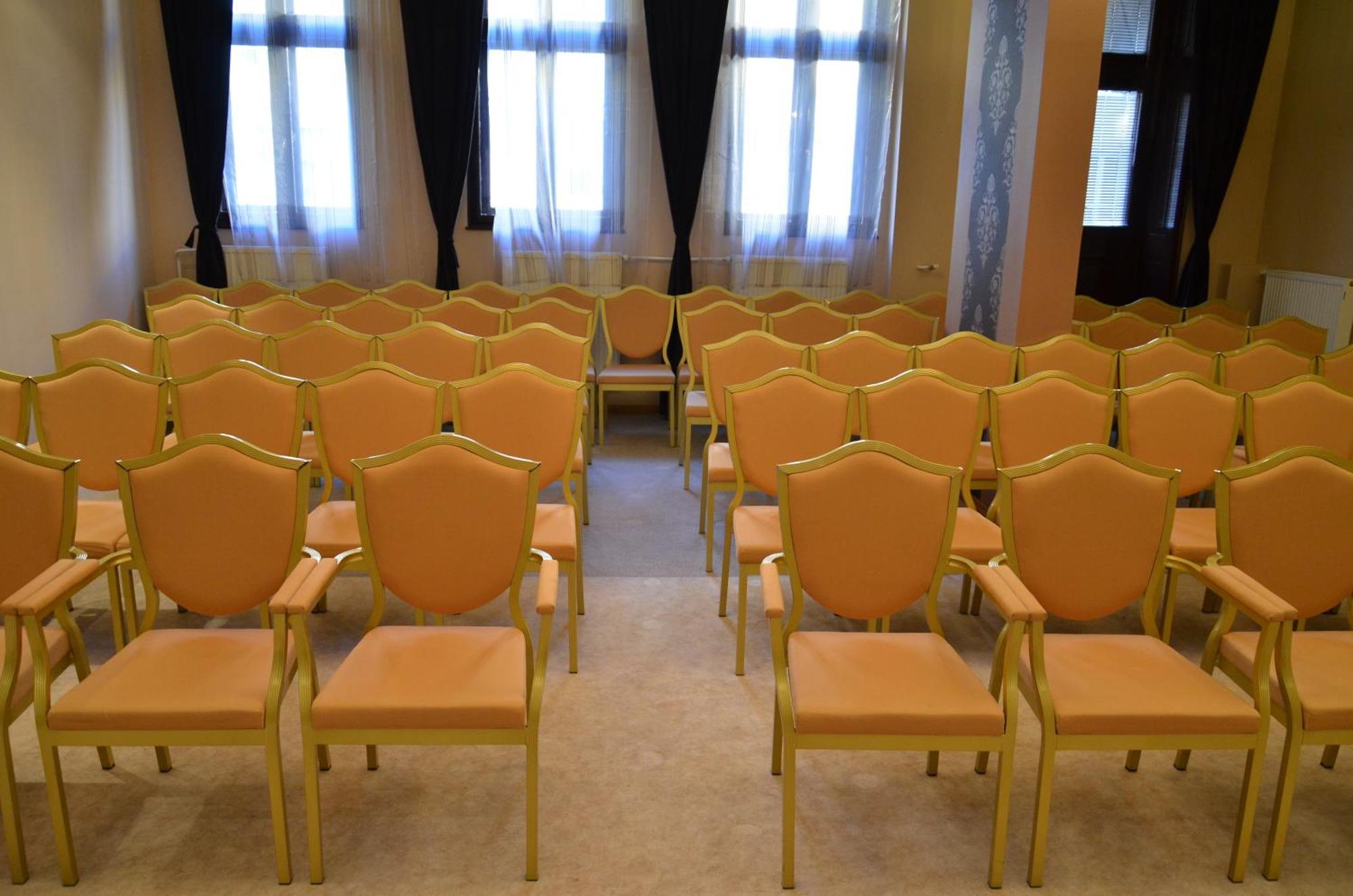 The Regent Club Hotel Ni Kültér fotó