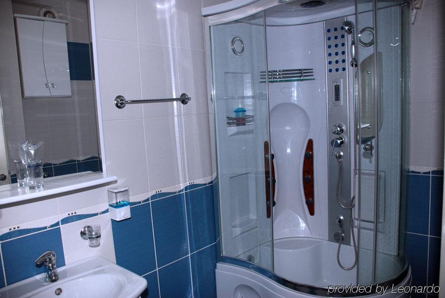 The Regent Club Hotel Ni Szoba fotó