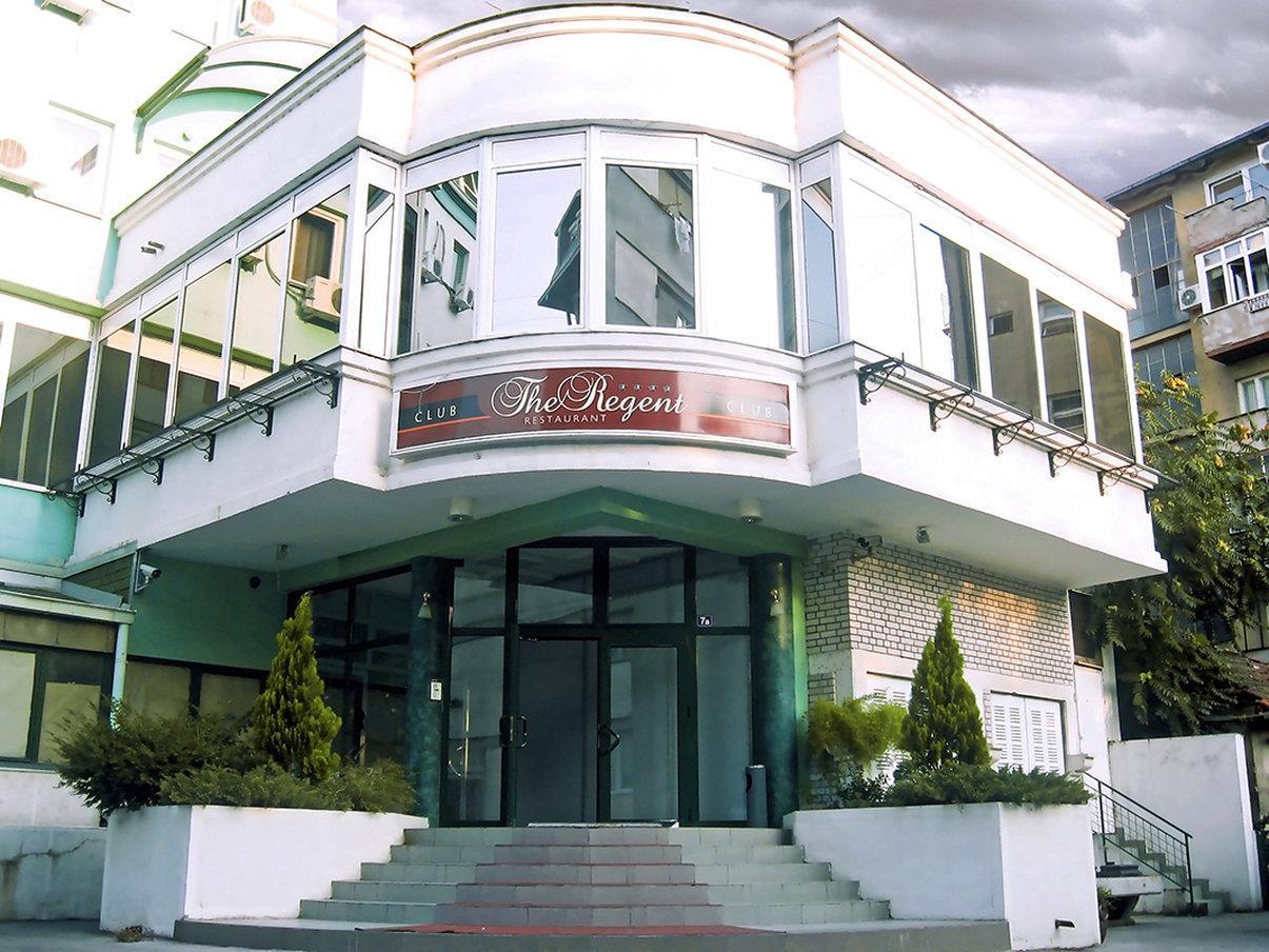 The Regent Club Hotel Ni Kültér fotó