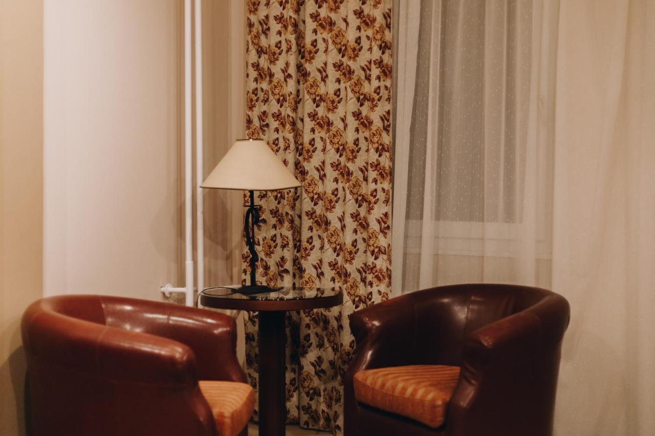 The Regent Club Hotel Ni Kültér fotó